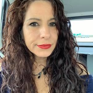 Meet your Posher, Abby